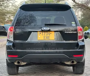 Subaru Forester 2010 Black