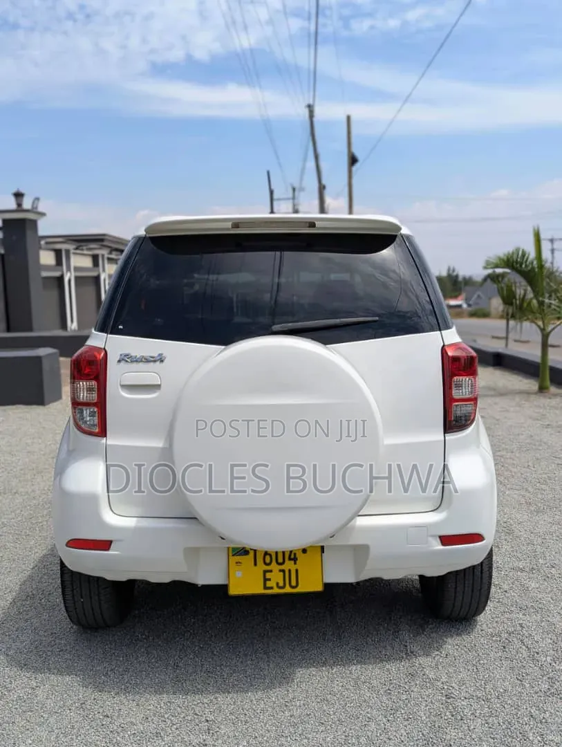 Toyota Rush 1.5 AWD 2009 White