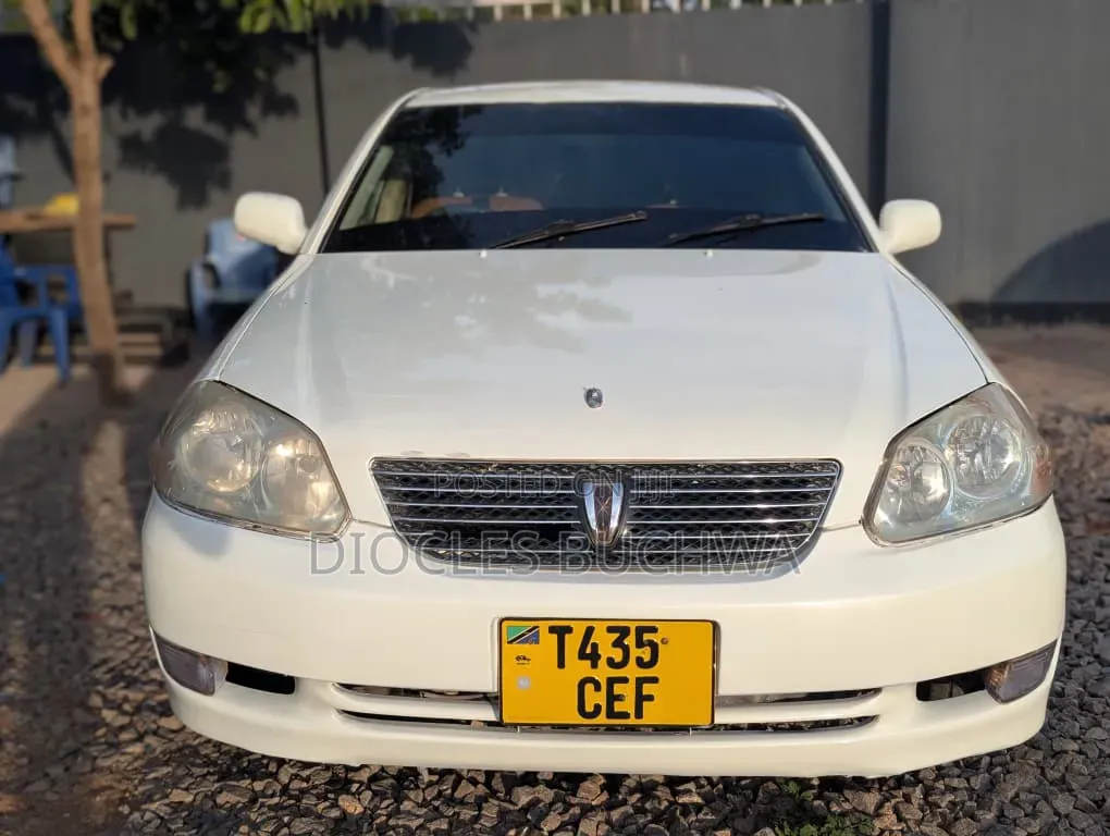 Toyota Mark II 1999 White