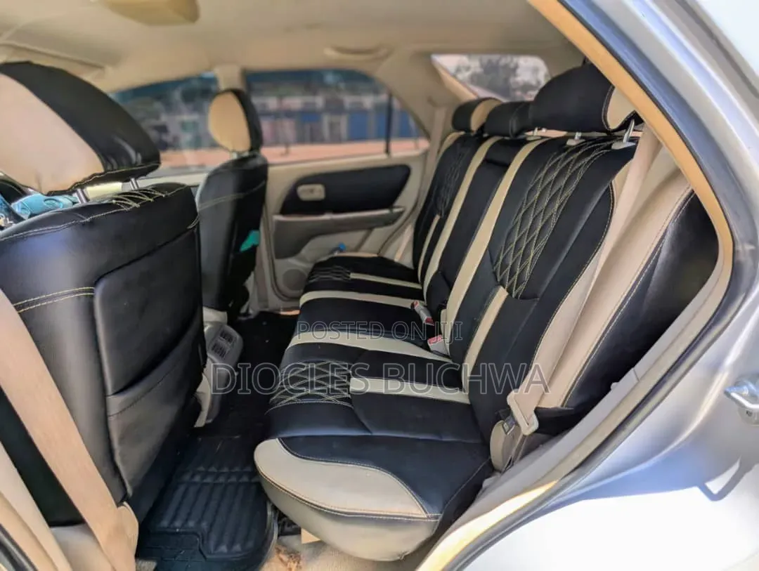 Toyota Harrier 2006 Silver