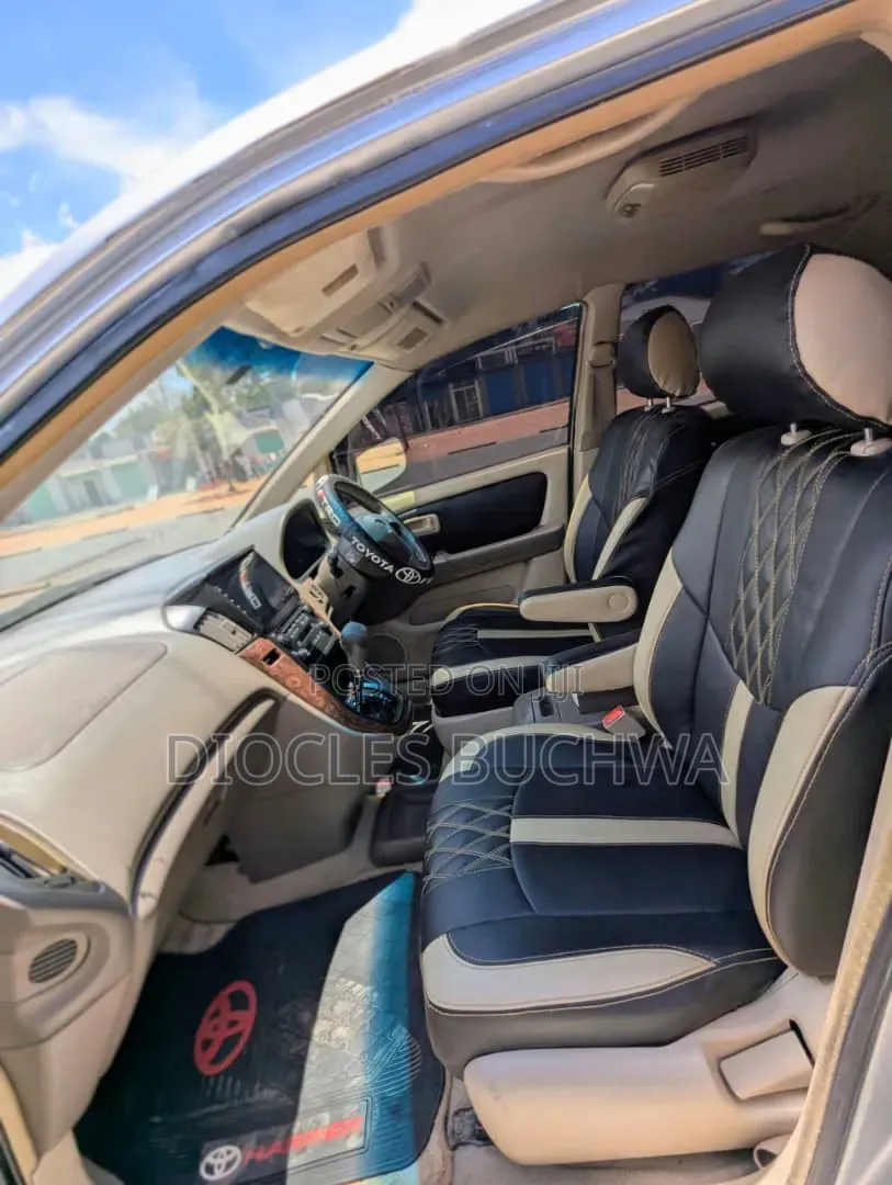Toyota Harrier 2006 Silver