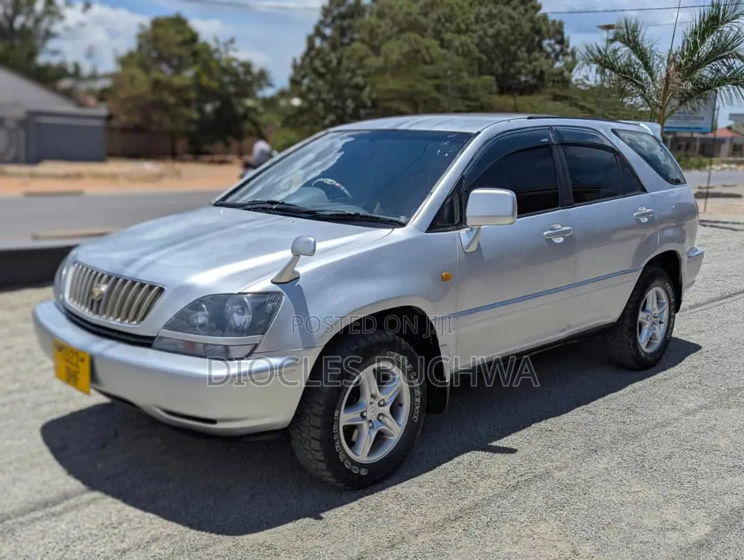 Toyota Harrier 2006 Silver