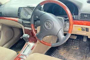 Toyota Premio 2005 White