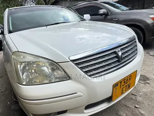 Toyota Premio 2005 White