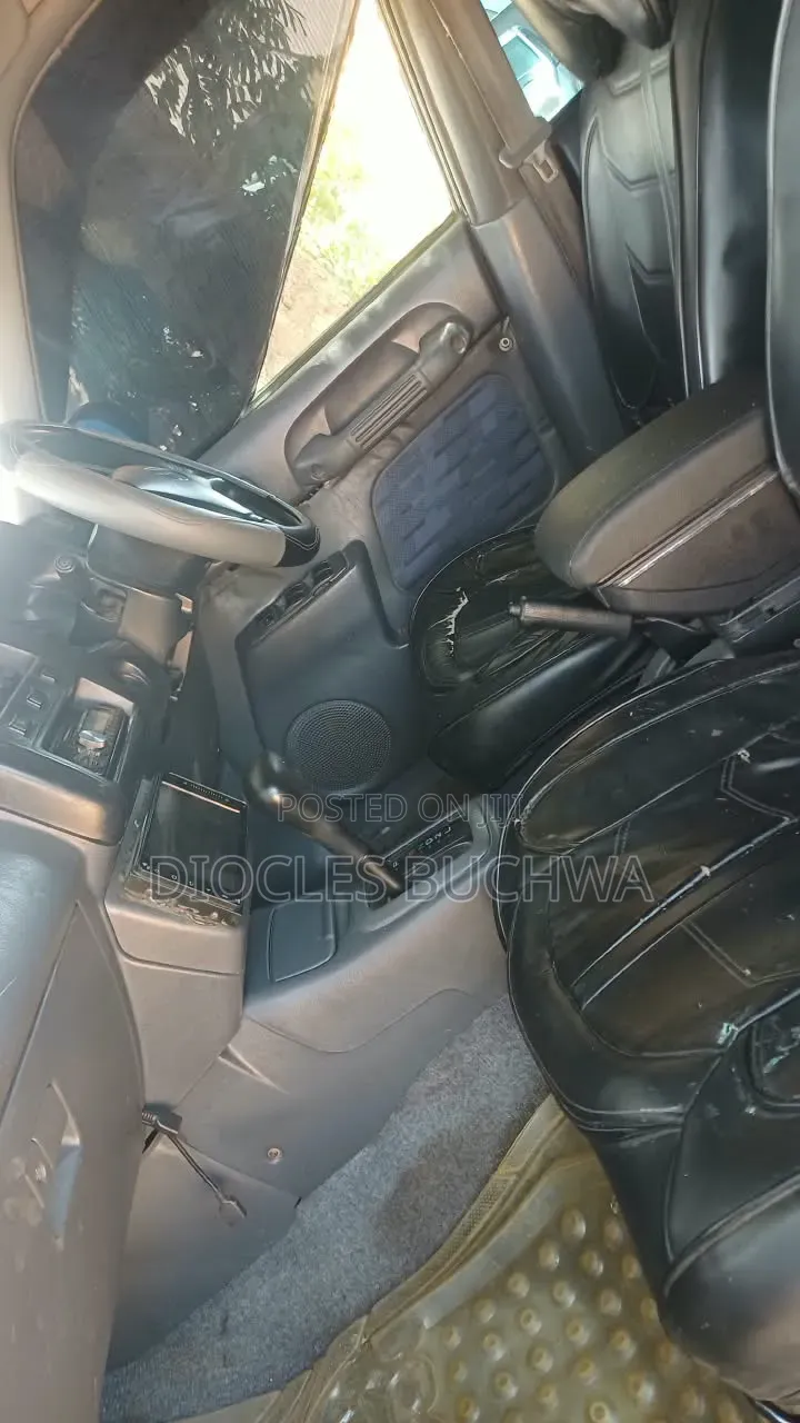 Toyota RAV4 1999 Green