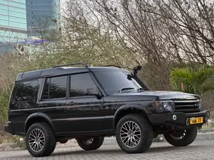 Land Rover Discovery Base AWD 1995 Black