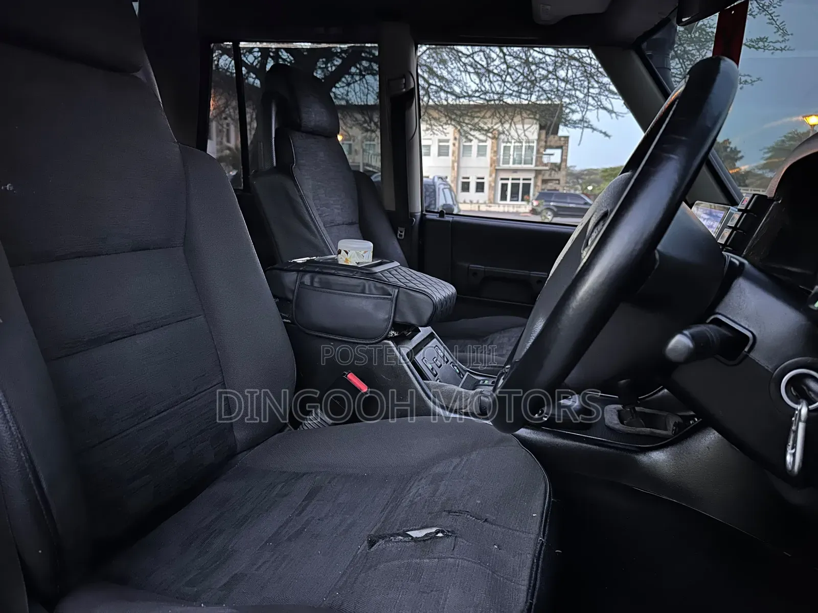Land Rover Discovery Base AWD 1995 Black