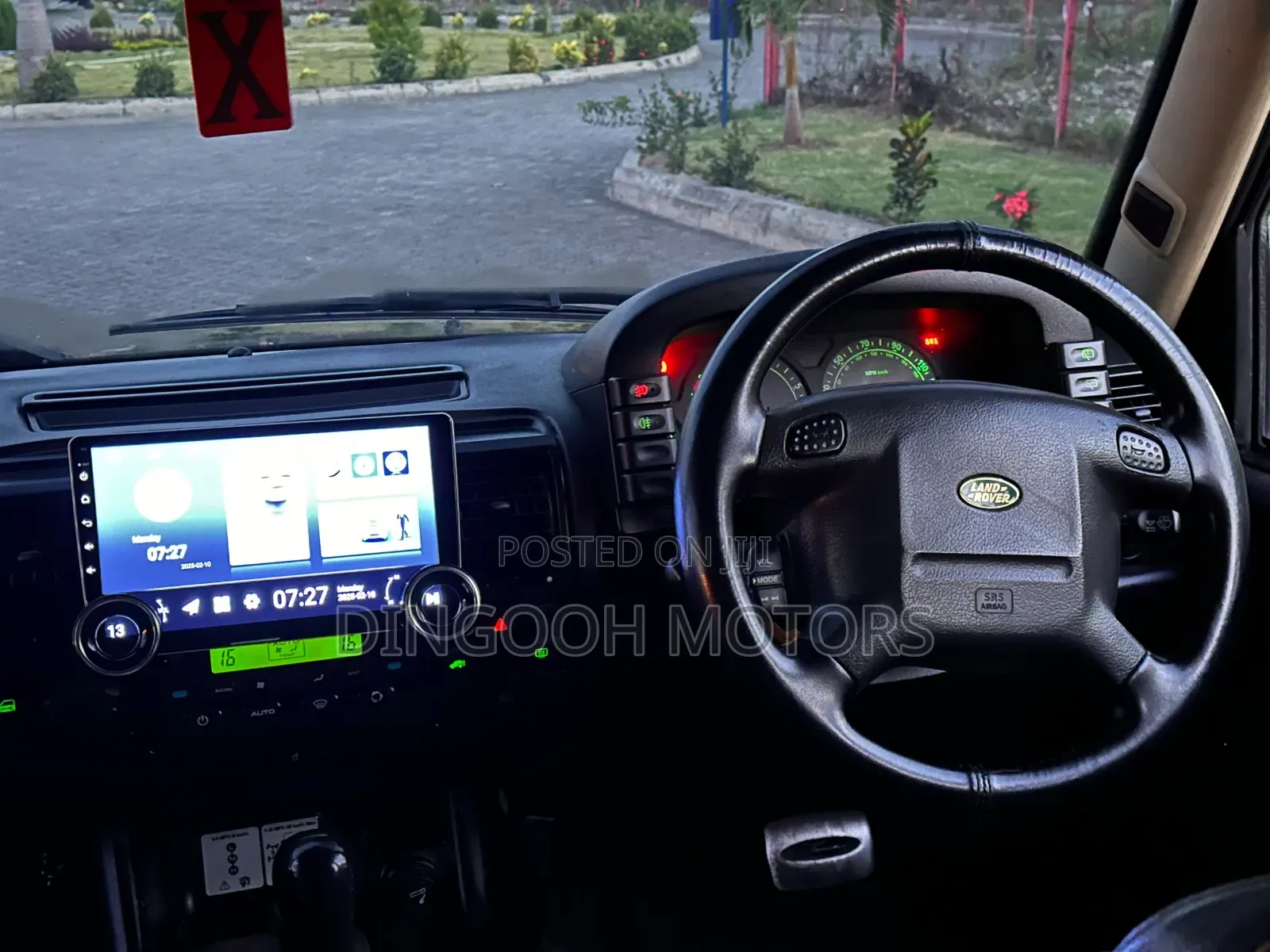 Land Rover Discovery Base AWD 1995 Black
