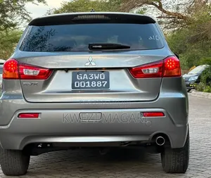 Mitsubishi RVR 2.0 2011 Gray
