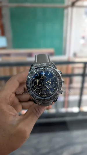 Omega Speedmaster Dark Side of the Moon "Vintage Black"