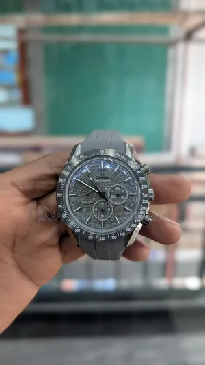 Omega Speedmaster "Grey Side of the Moon"