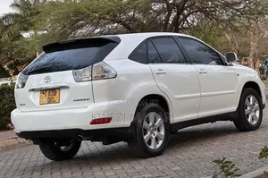 Toyota Harrier 2006 White