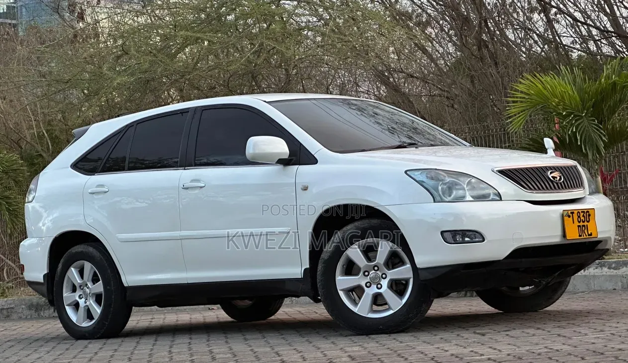 Toyota Harrier 2006 White