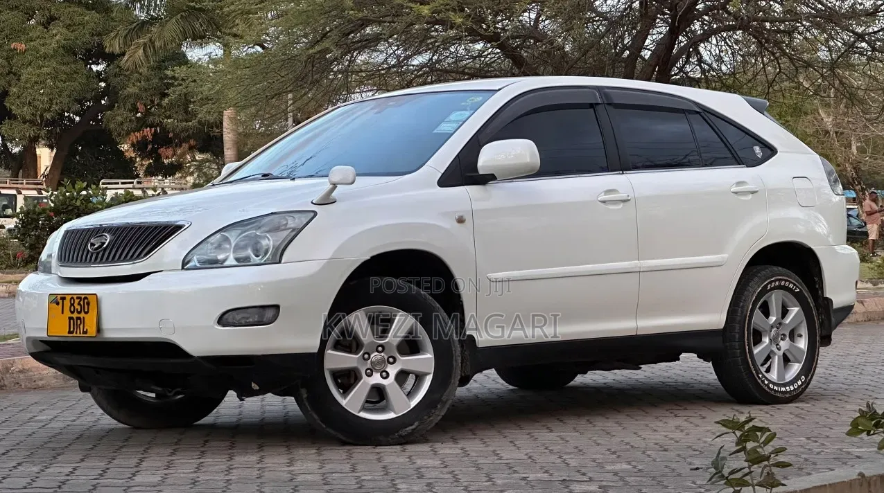 Toyota Harrier 2006 White