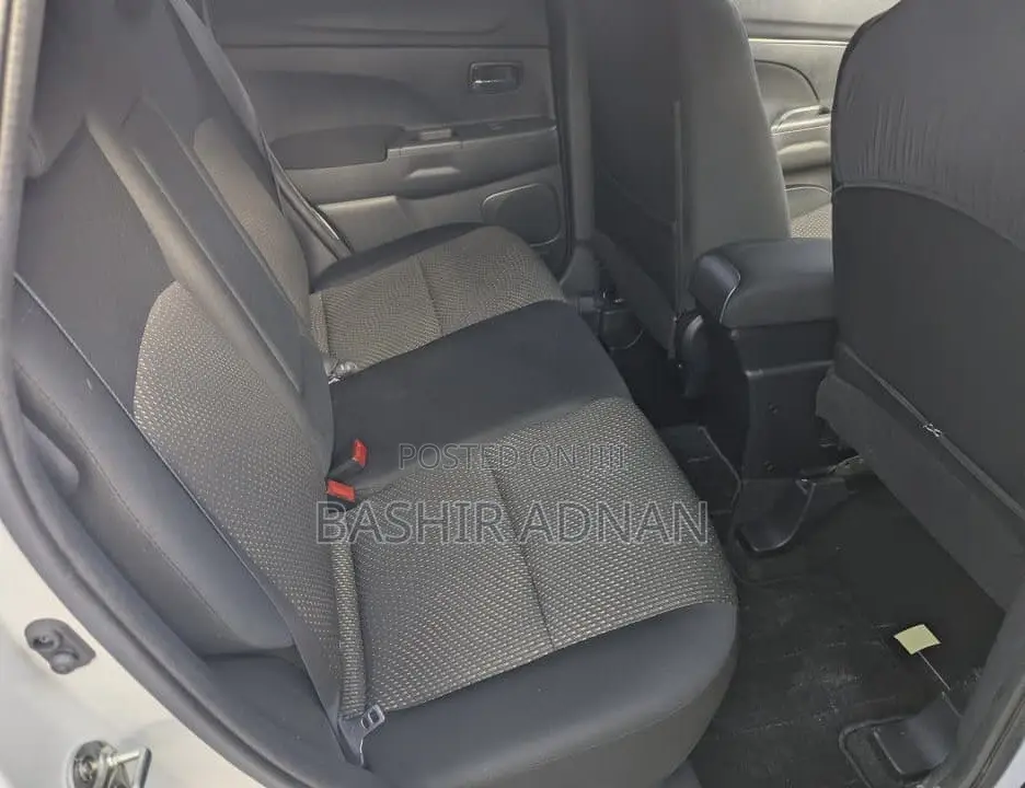 Mitsubishi RVR 2013 White