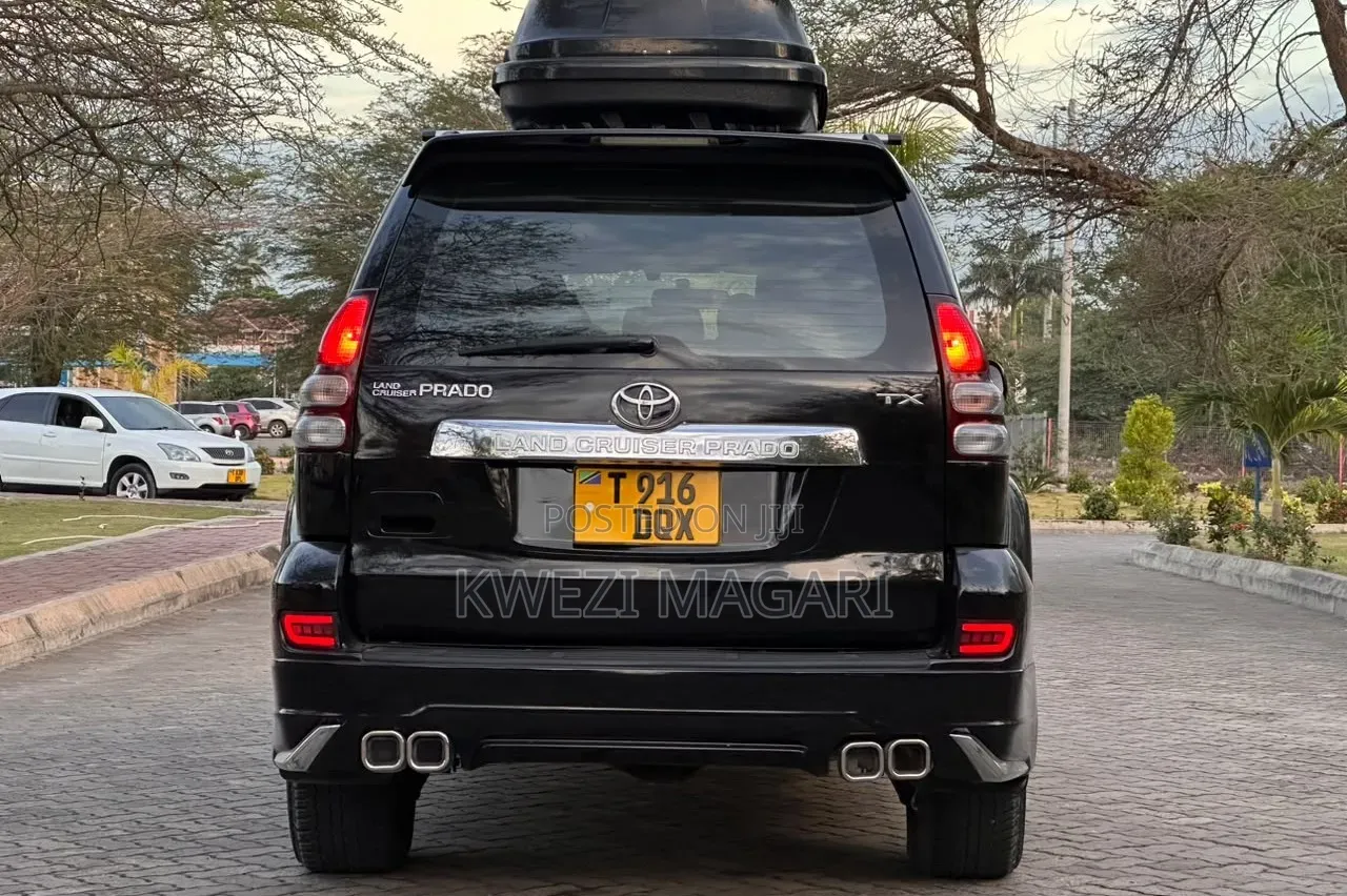 Toyota Land Cruiser Prado 2005 Black