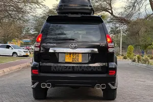 Toyota Land Cruiser Prado 2005 Black