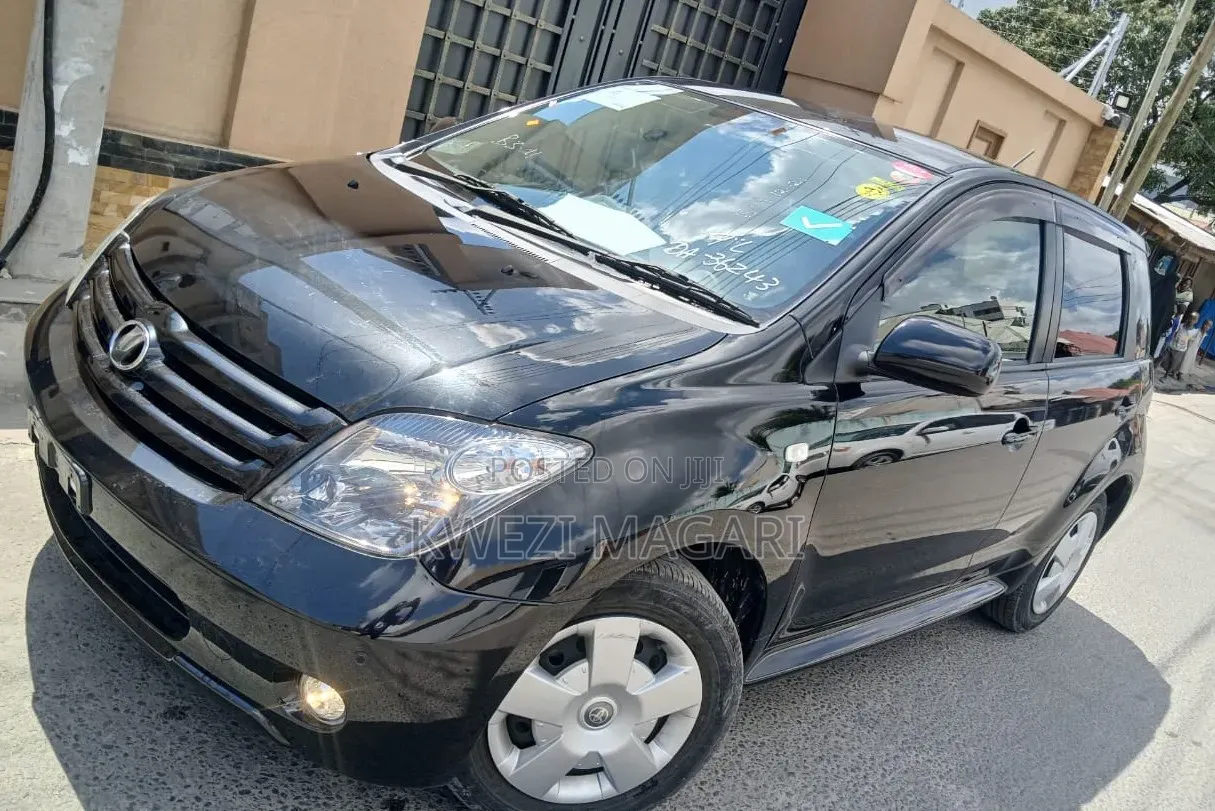 Toyota IST 2006 Black