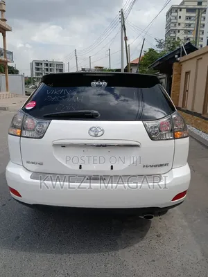 Toyota Harrier 2003 White