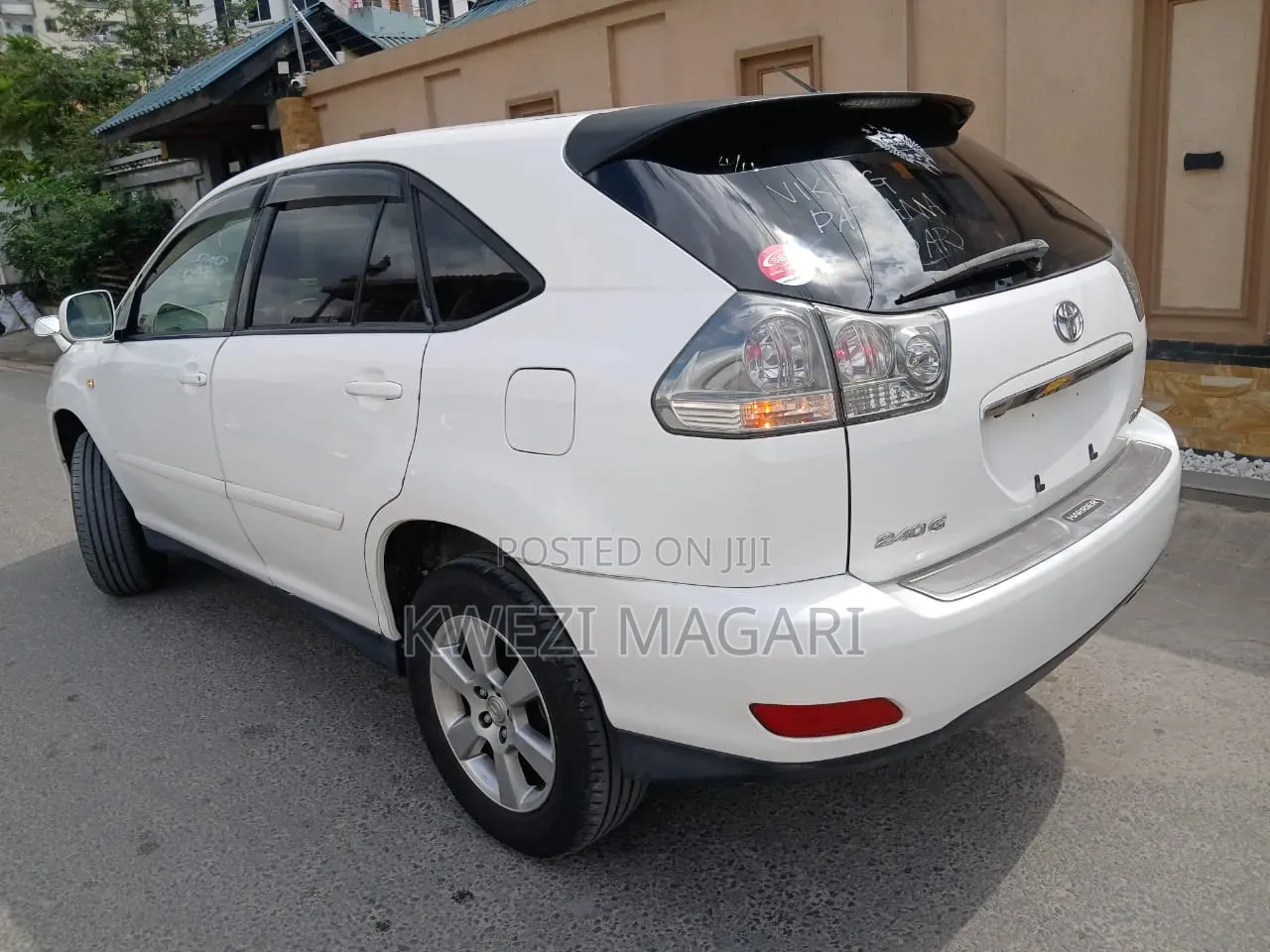 Toyota Harrier 2003 White