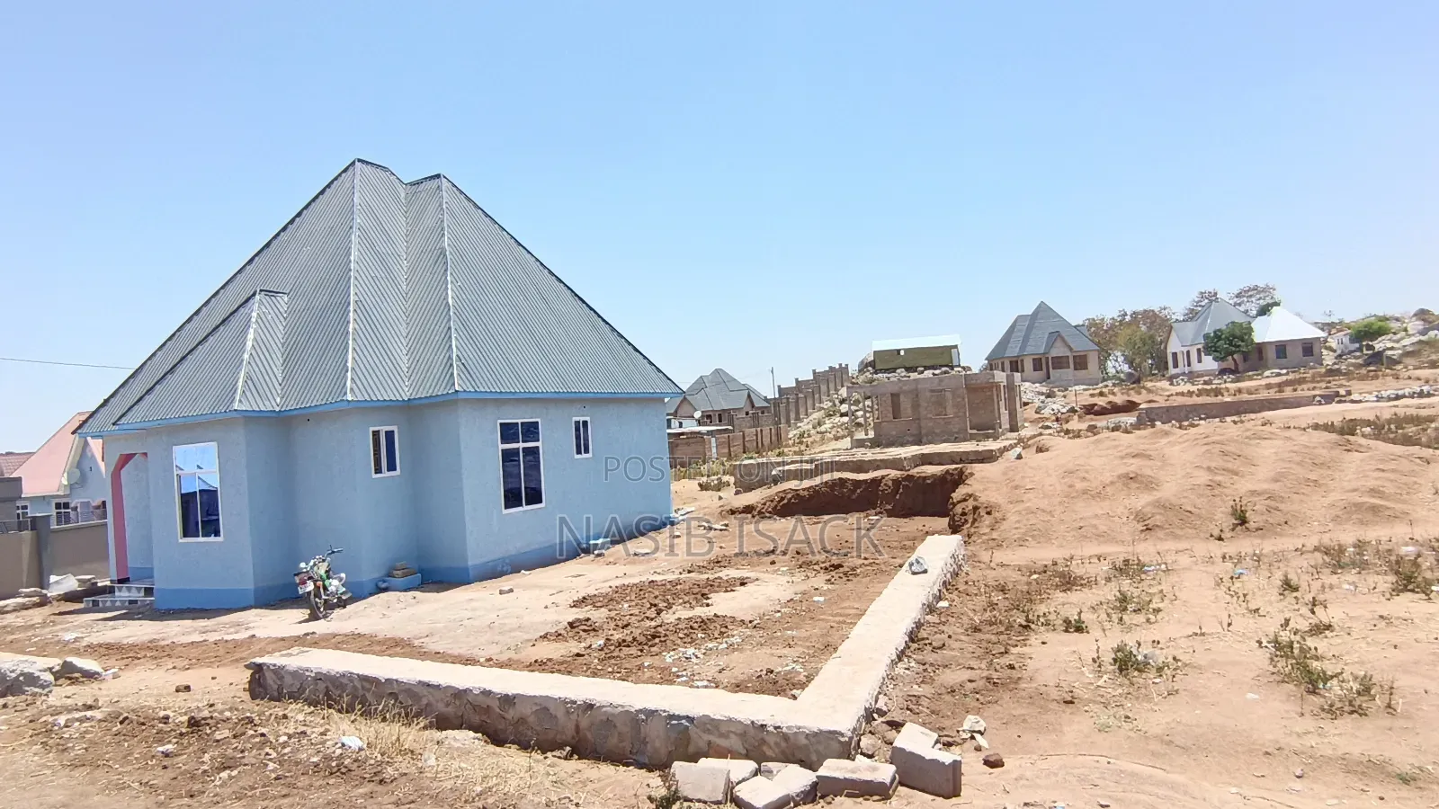 Furnished 3bdrm House in Kishiri for sale