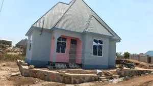 Furnished 3bdrm House in Kishiri for sale