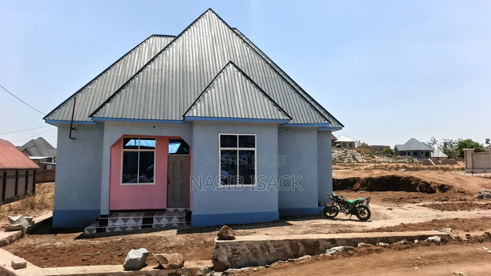 Furnished 3bdrm House in Kishiri for sale