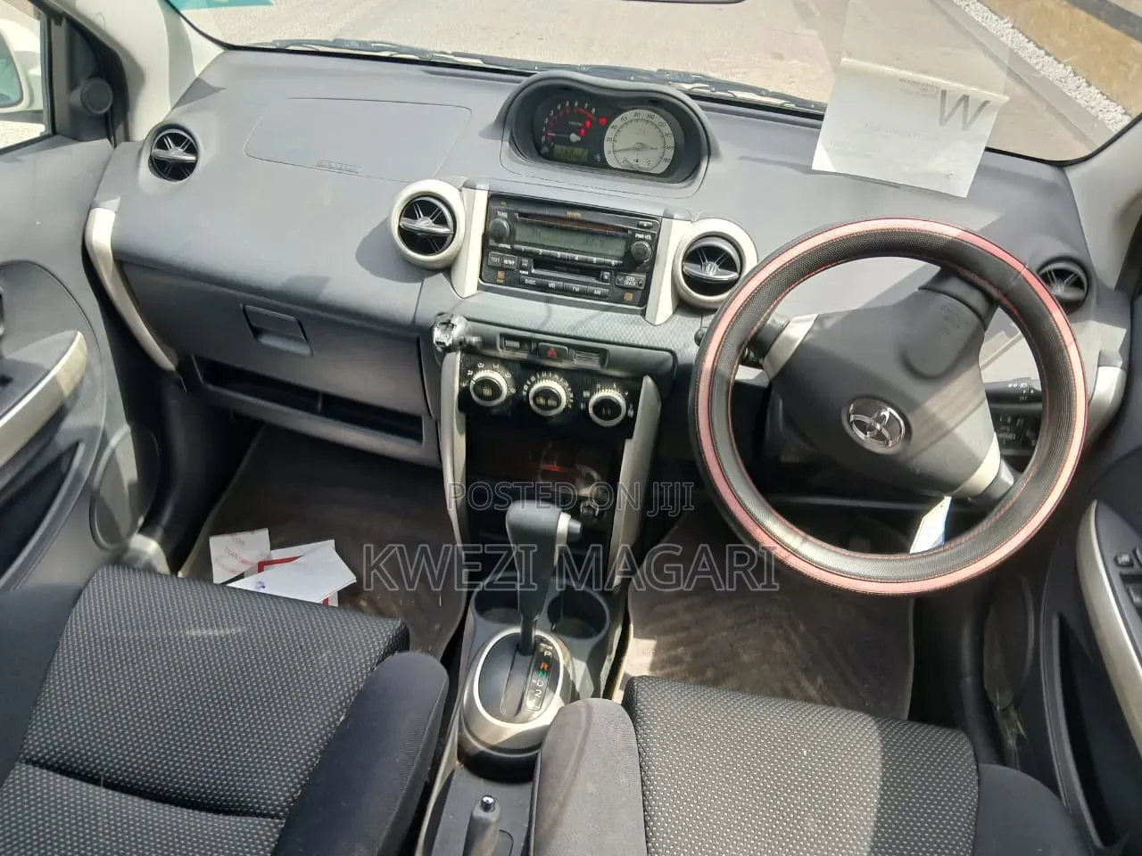 Toyota IST 2004 White