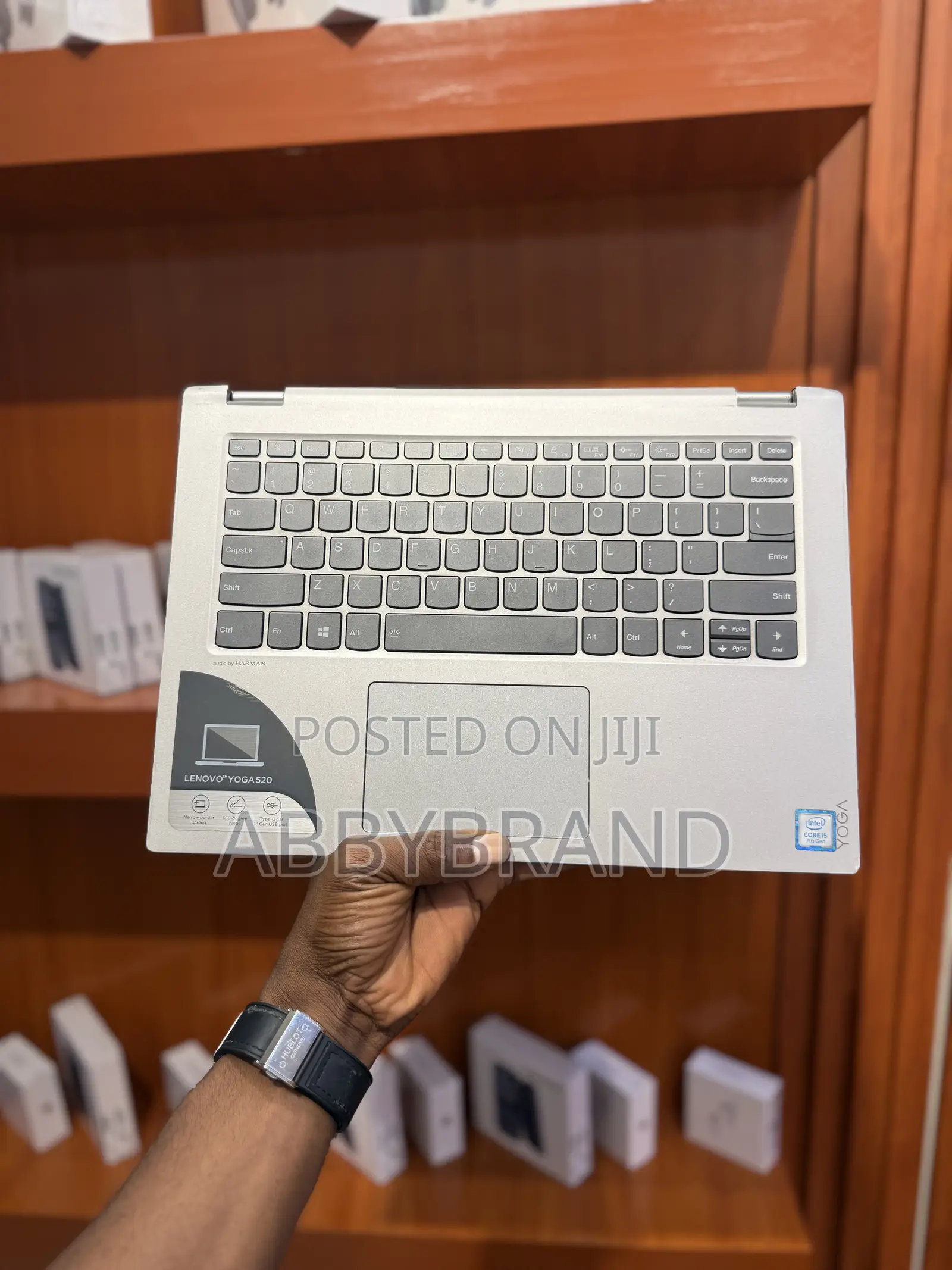 Laptop Lenovo IdeaPad 520 8GB Intel Core i5 SSD 256GB