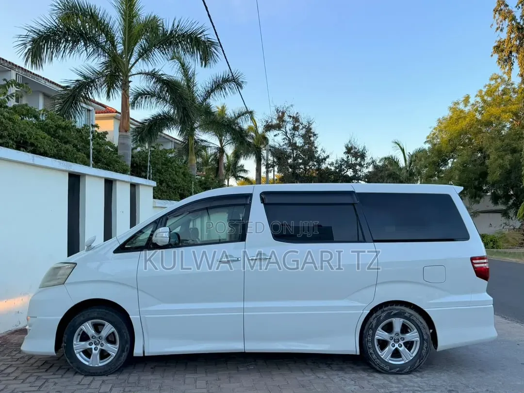 Toyota Alphard 2006 White