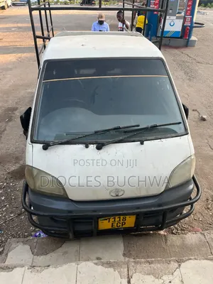 Toyota TownAce 2011 White