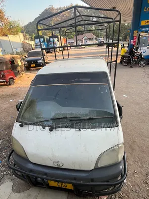 Toyota TownAce 2011 White