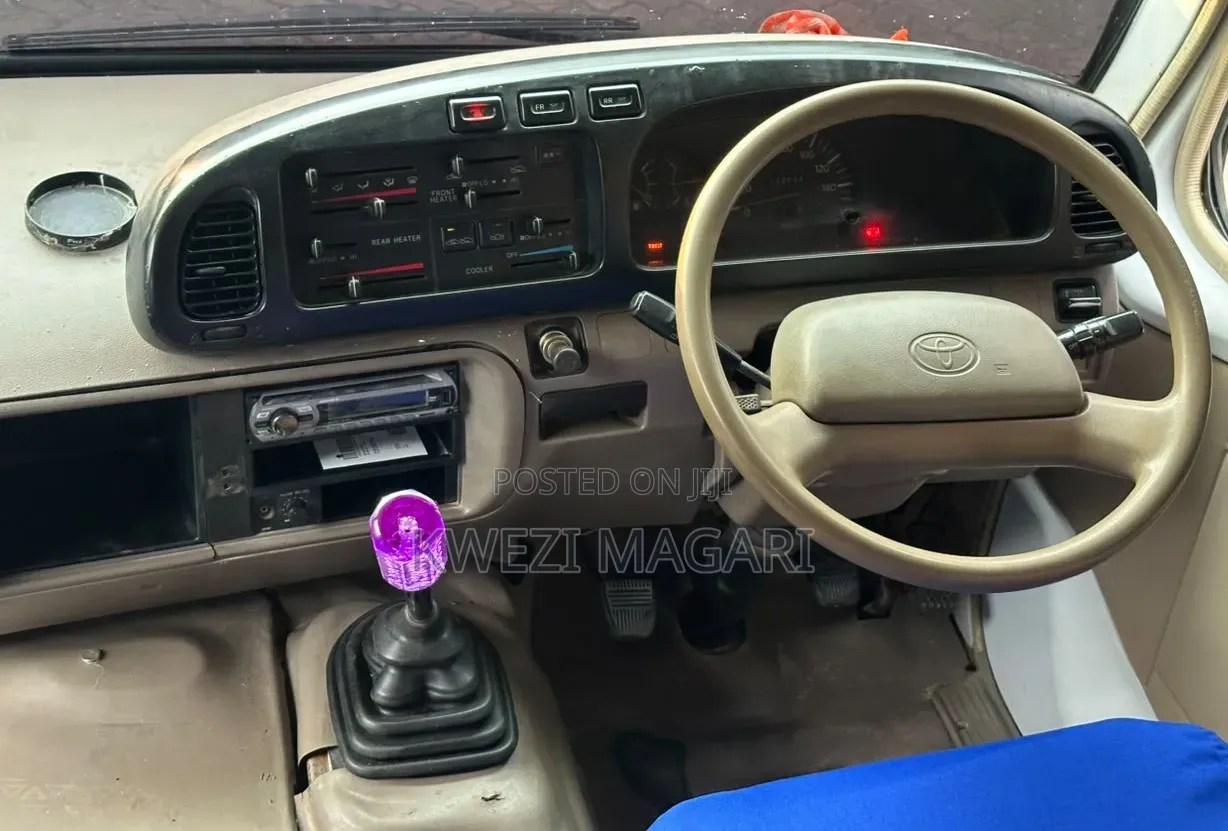 Toyota Coaster 2002 White
