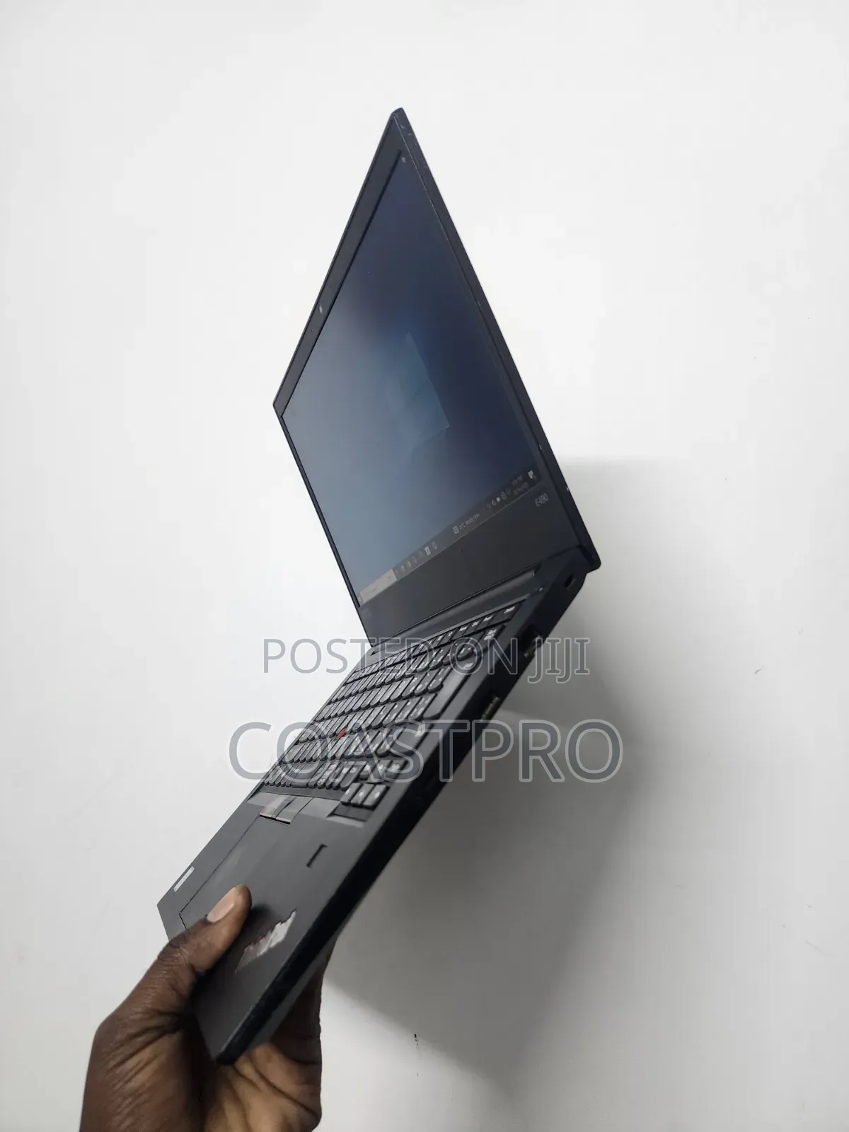 Laptop Lenovo ThinkPad E495 8GB Intel Core i5 SSD 256GB