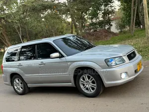 Subaru Forester 2004 Silver