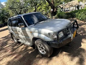 Toyota Land Cruiser Prado 2001 Silver