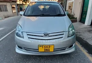 Toyota Corolla Spacio 2003 Silver