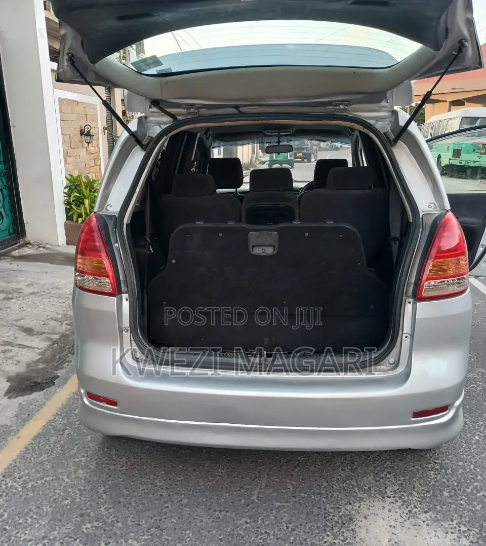 Toyota Corolla Spacio 2003 Silver