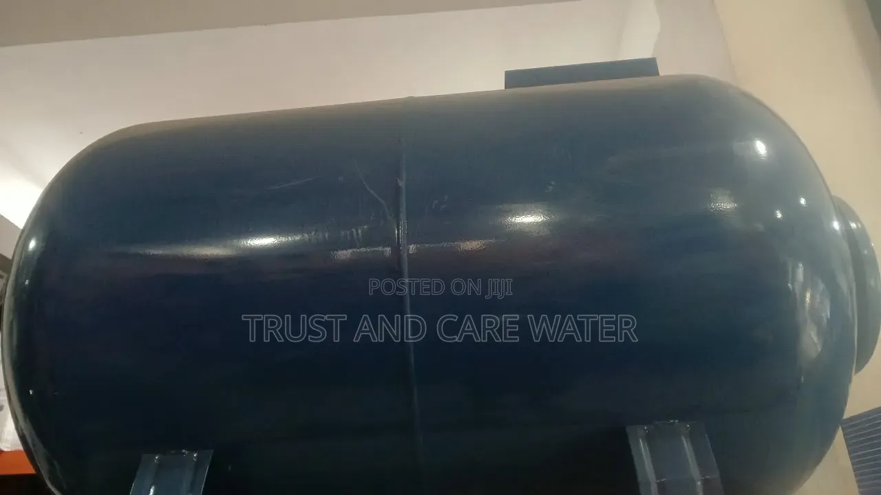 Pressure Tank 300L ( La Kulala)