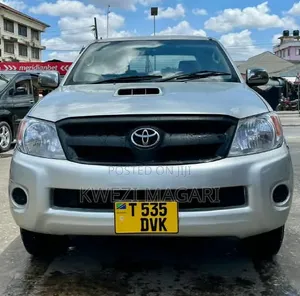 Toyota Hilux 2.5 Cab 2005 Silver