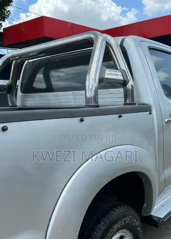 Toyota Hilux 2.5 Cab 2005 Silver