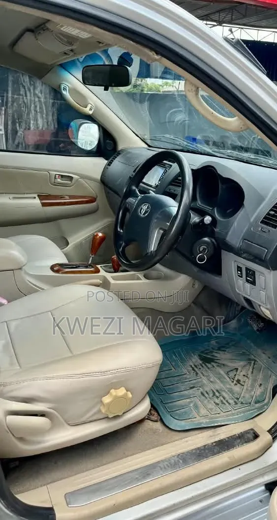 Toyota Hilux 2.5 Cab 2005 Silver