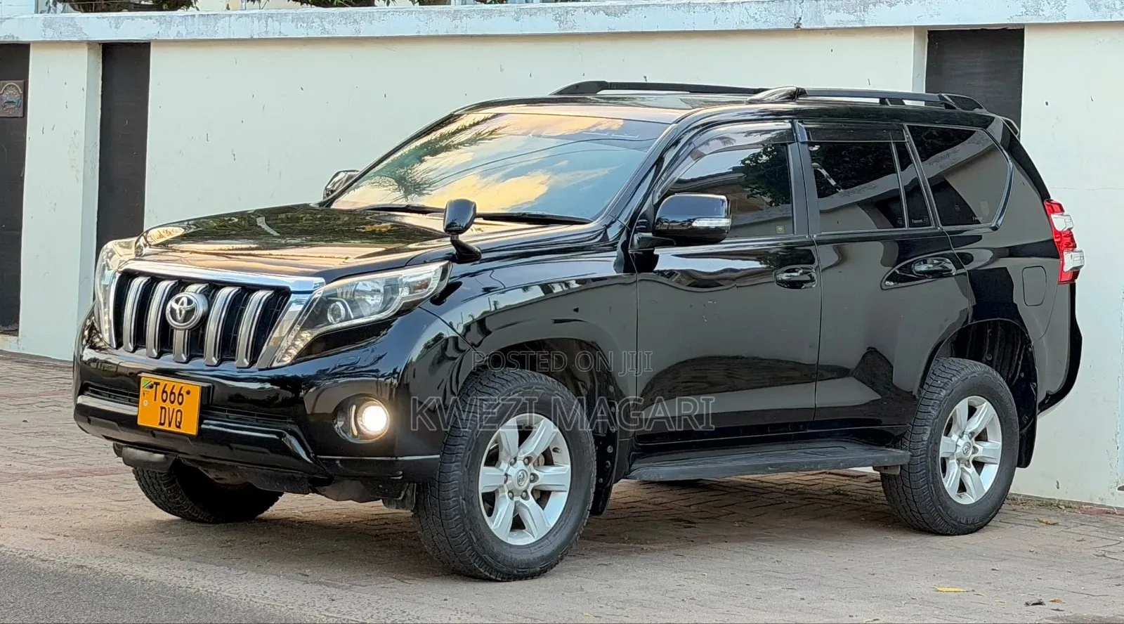 Toyota Land Cruiser Prado 2015 Black