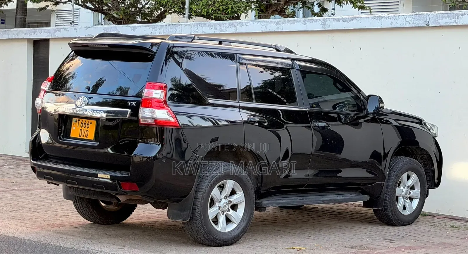 Toyota Land Cruiser Prado 2015 Black