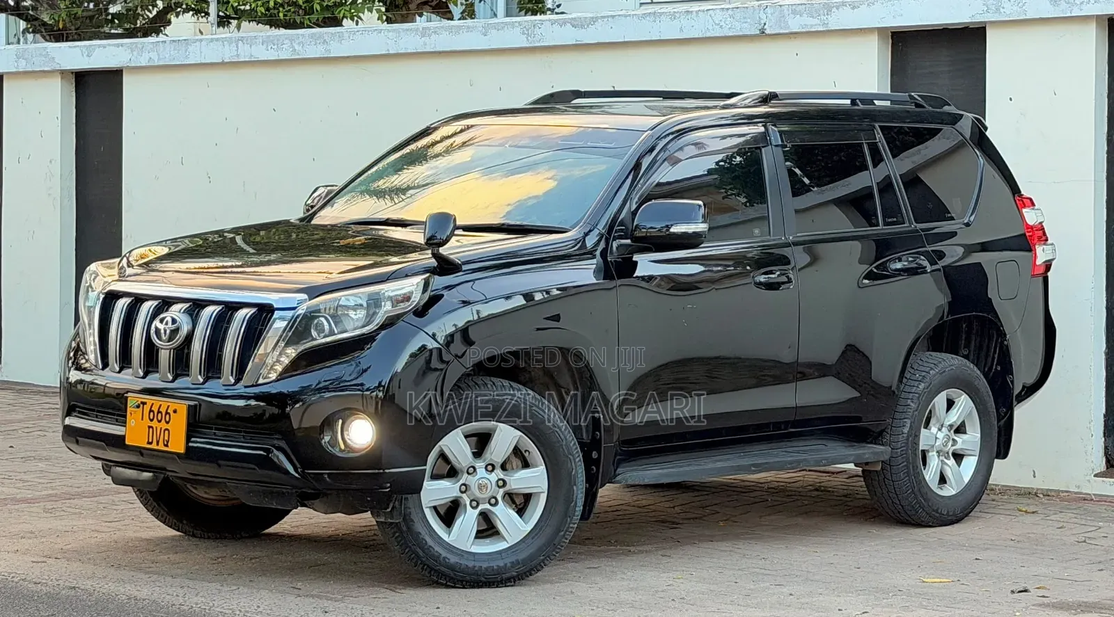 Toyota Land Cruiser Prado 2015 Black