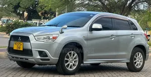 Mitsubishi RVR 2.0 2011 Silver