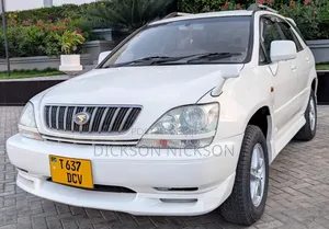 Toyota Harrier 2003 White