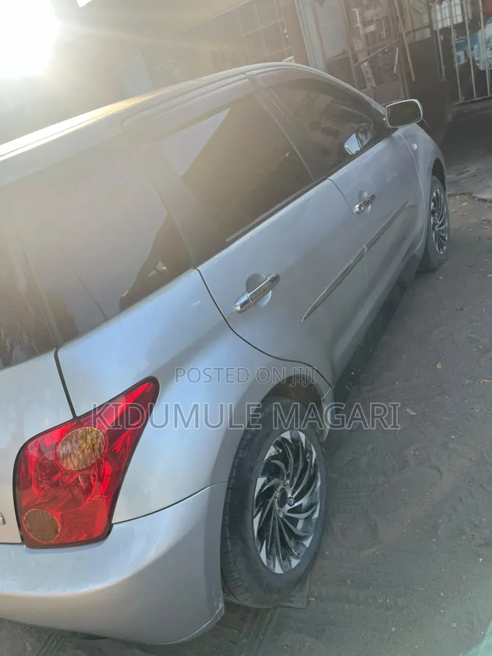 Toyota IST 2004 Silver