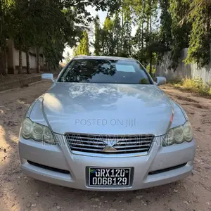 Toyota Mark X 2005 Silver