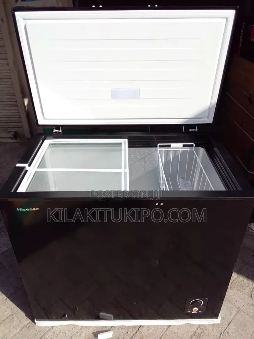Hisense Black Chest Freezer 189l